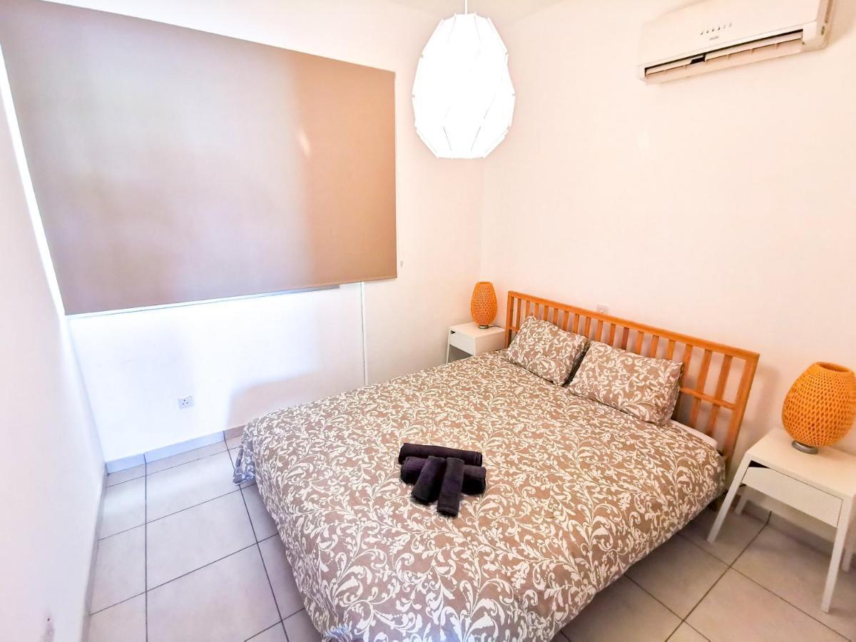 Happy Day Dreamer Apartments พีลา ภายนอก รูปภาพ